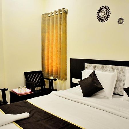 Skyotel Hotels & Banquets Vijayawāda 外观 照片