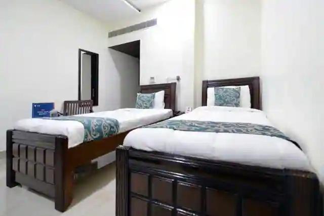 Skyotel Hotels & Banquets Vijayawāda 外观 照片