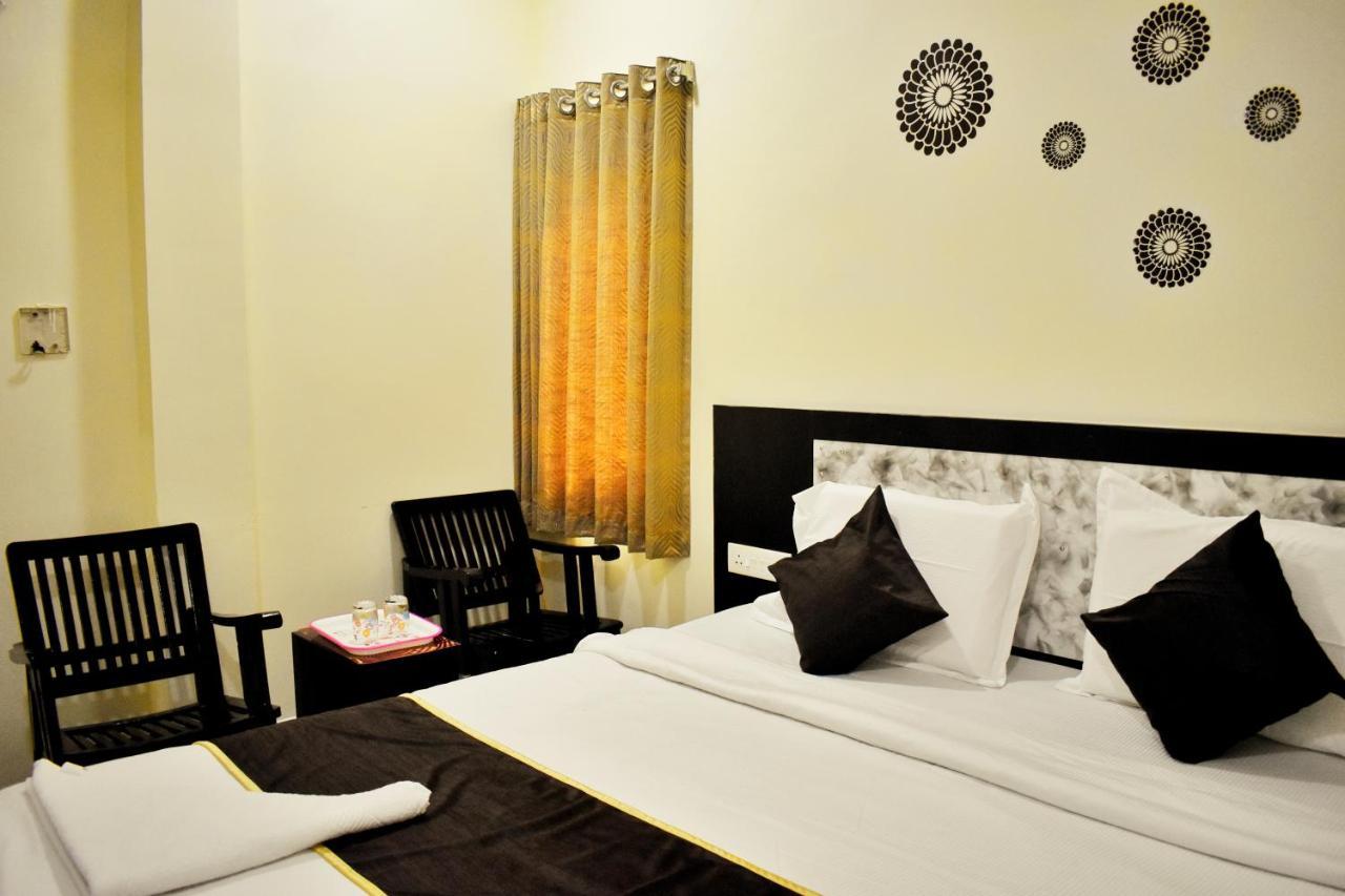Skyotel Hotels & Banquets Vijayawāda 外观 照片